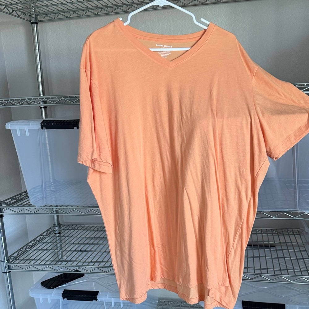 Banana Republic Peach V-Neck Men's Shirt